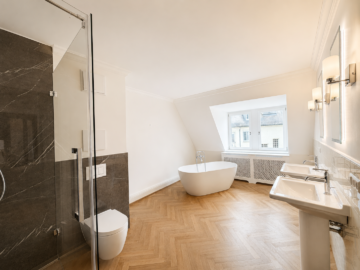 Sanierte Maisonette-Luxuswohnung mit beeindruckender Dachterrasse in Innenstadtlage, 76530 Baden-Baden, Dachgeschoss