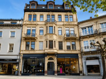 Stadtbildprägendes Wohn-& Geschäftshaus in bester Innenstadtlage, 76530 Baden-Baden, Wohn-/Geschäftshaus