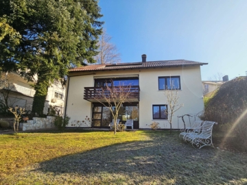 Charmantes Wohnhaus – Ruhige Premiumlage in Baden-Baden mit hohem Freizeitwert, 76530 Baden-Baden, Einfamilienhaus