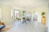 Essbereich - Villa Buschrose“ – Elegante Etagenwohnung in privilegierter Villen-Wohnlage am Annaberg