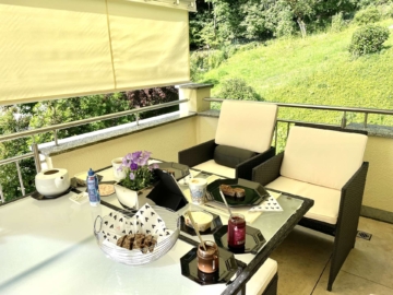 Moderne Eigentumswohnung in traumhaft schöner Allee-Lage mit toller Aussicht, 76530 Baden-Baden, Etagenwohnung