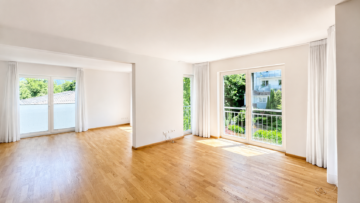 Moderne Eigentumswohnung in traumhaft schöner Allee-Lage mit toller Aussicht, 76530 Baden-Baden, Etagenwohnung