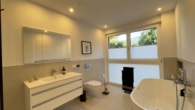 Master-Badezimmer - Postmoderne Premium Eigentumswohnung in bevorzugter Innenstadtlage
