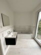 BAD mit Badewanne - „Exklusives Penthouse mit 230 m² Wohnfläche & 70 m² Panorama-Terrasse in Baden-Baden“