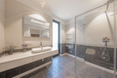 2. Badezimmer