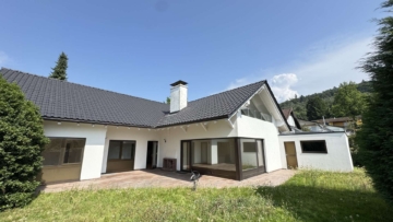 Einfamilienhaus mit Einliegerwohnung in sonniger und ruhiger Wohnlage, 76532 Baden-Baden, Einfamilienhaus